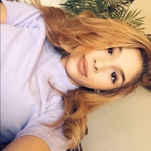 Meet your Posher, Johana